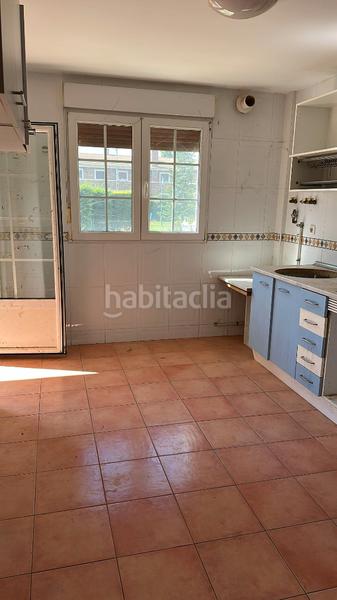 Foto b86bb007-e67a-4758-ac52-400a950386e8. Chalet en urbanización ciudad del golf 33 chalet adosado en urb ciudad del golf en Grijota