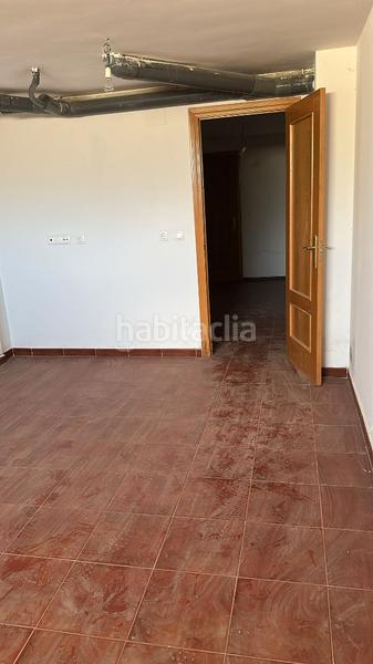 Foto c1492702-3794-45db-84f4-52e325683bf8. Chalet en urbanización ciudad del golf 33 chalet adosado en urb ciudad del golf en Grijota