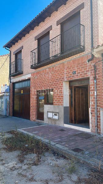 Foto f2a105b9-42e6-4994-8abb-9a37cf6de40a. Casa bifamiliare in calle san lázaro 39 in Medina del Campo