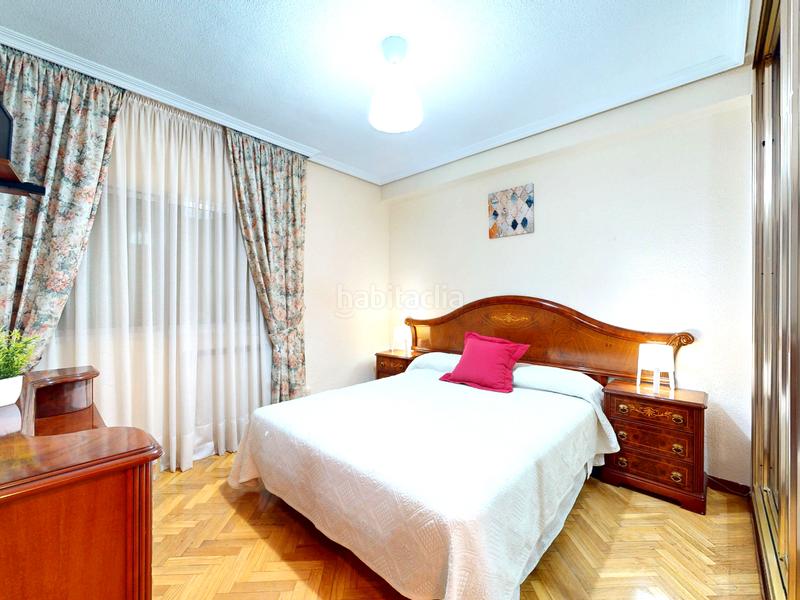 Foto 6cb99c42-b048-4fe4-8848-1c423fddeda4. Appartement avec chauffage dans Las Águilas Madrid