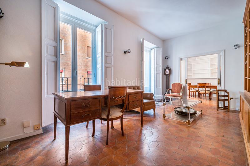 Foto e2f8cc3d-9e07-4ef8-84b5-e39eb9f5a70e. Etagenwohnung mit heizung in Justicia-Chueca Madrid