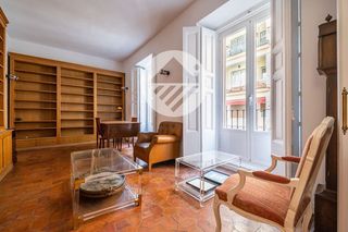 Pis  Gravina. Calle de gravina