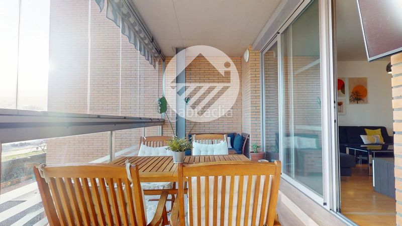 Foto 2020c5af-38cb-4ab7-8802-5a2fed265c4a. Pis amb aparcament piscina a Parla este Parla