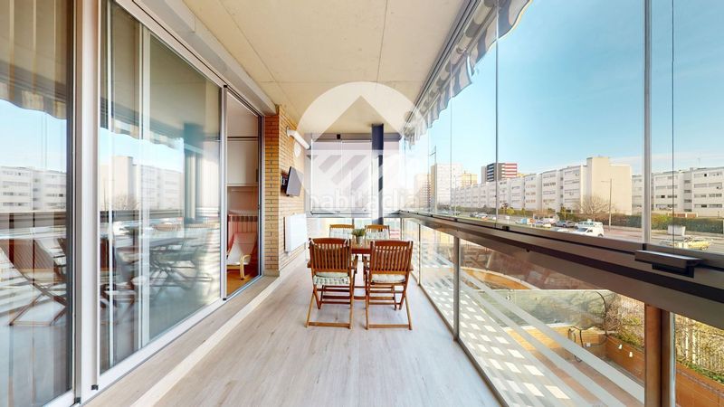 Foto 3c5574a8-6ad7-4573-b930-aeb03dc24e27. Pis amb aparcament piscina a Parla este Parla