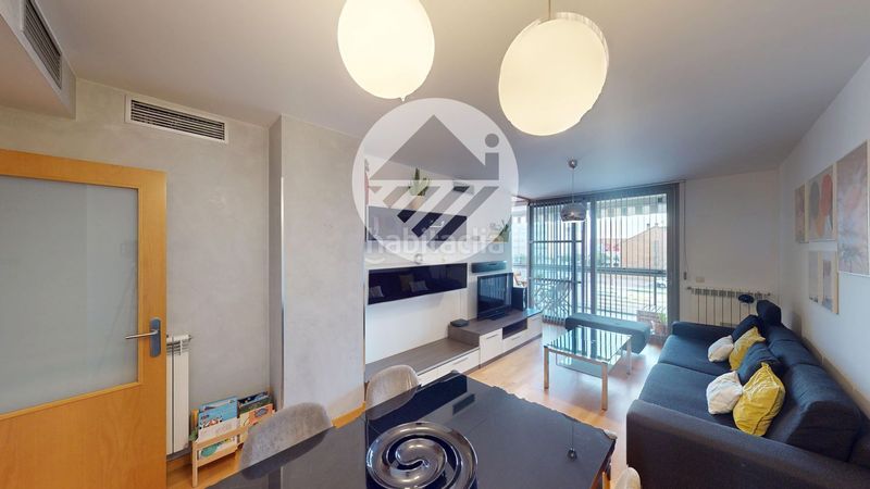 Foto 6bc998e2-1eb0-4c53-be66-b772206ba130. Pis amb aparcament piscina a Parla este Parla