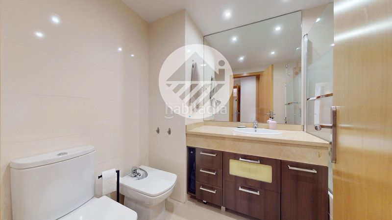 Foto b640c9c2-fe34-4236-92c3-80af31a6c944. Pis amb aparcament piscina a Parla este Parla