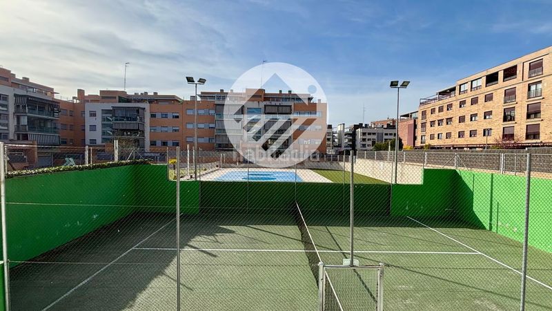 Foto f1aa2899-a693-4785-b8c7-d9e377f0aa4d. Pis amb aparcament piscina a Parla este Parla