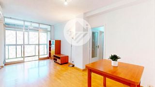 Etagenwohnung  Monegros. Piso luminoso con excelentes vistas para reformarlo a tu gusto e