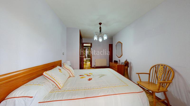 Foto a04ebeb2-fa38-48a0-aee1-fa171ad3592a. Flat with heating parking in El Carrascal Leganés