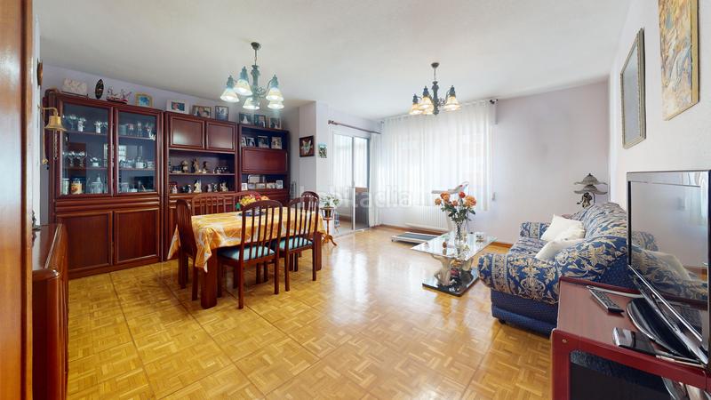 Foto fc523b0b-666e-42b5-afdd-8a6740895306. Flat with heating parking in El Carrascal Leganés