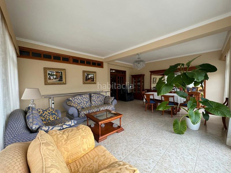 Foto 4d23cf10-ae91-46ff-8a95-745bc02e59cc. Chalet descubre el lujo y la comodidad en este impresionante chalet unifamiliar, situado en la exclusiva zona de monte lentiscal, Tafira. en Palmas de Gran Canaria (Las)