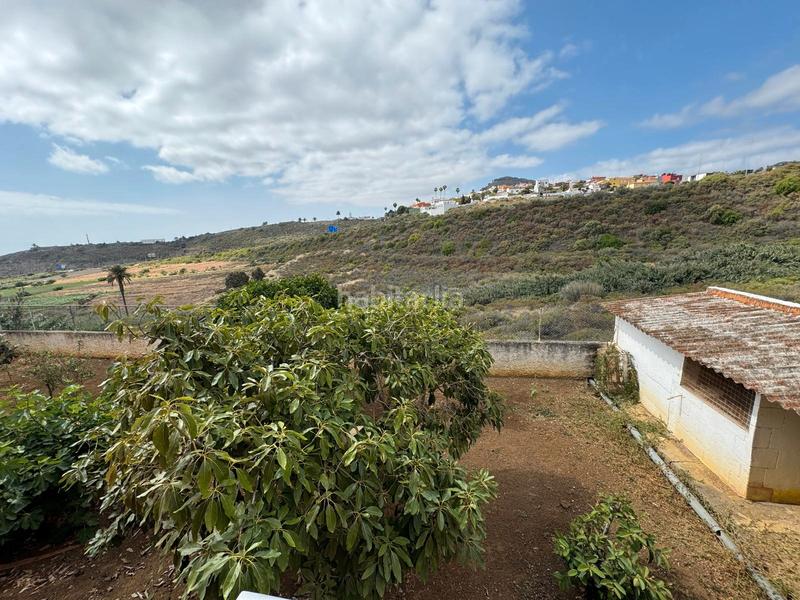 Foto bcc7a6e1-d81d-46da-ab18-99d9bf59b930. Chalet descubre el lujo y la comodidad en este impresionante chalet unifamiliar, situado en la exclusiva zona de monte lentiscal, Tafira. en Palmas de Gran Canaria (Las)