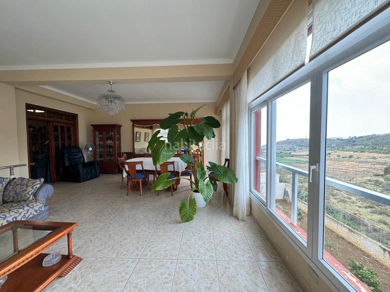 Foto ccd21fca-d111-4953-bda0-7fd7b4ba3bb5. Chalet descubre el lujo y la comodidad en este impresionante chalet unifamiliar, situado en la exclusiva zona de monte lentiscal, Tafira. en Palmas de Gran Canaria (Las)