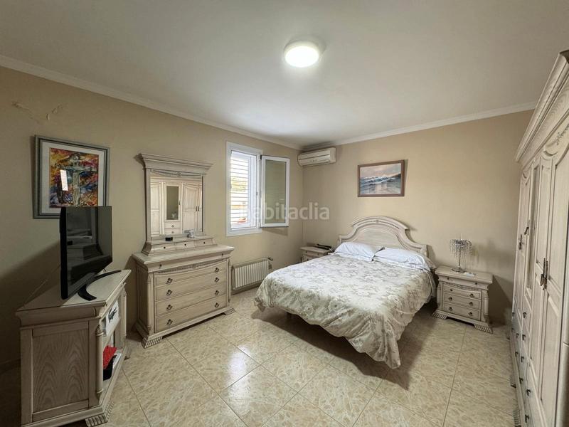 Foto d1445057-baf6-45e3-b00d-0caa0103a64d. Chalet descubre el lujo y la comodidad en este impresionante chalet unifamiliar, situado en la exclusiva zona de monte lentiscal, Tafira. en Palmas de Gran Canaria (Las)