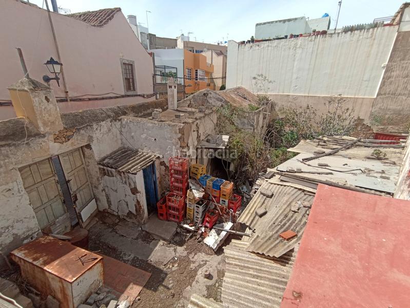 Foto 2a24ba2c-0299-4616-83a8-f65858557486. Casa adosada casa antigua en plaza peatonal en San Gregorio Telde