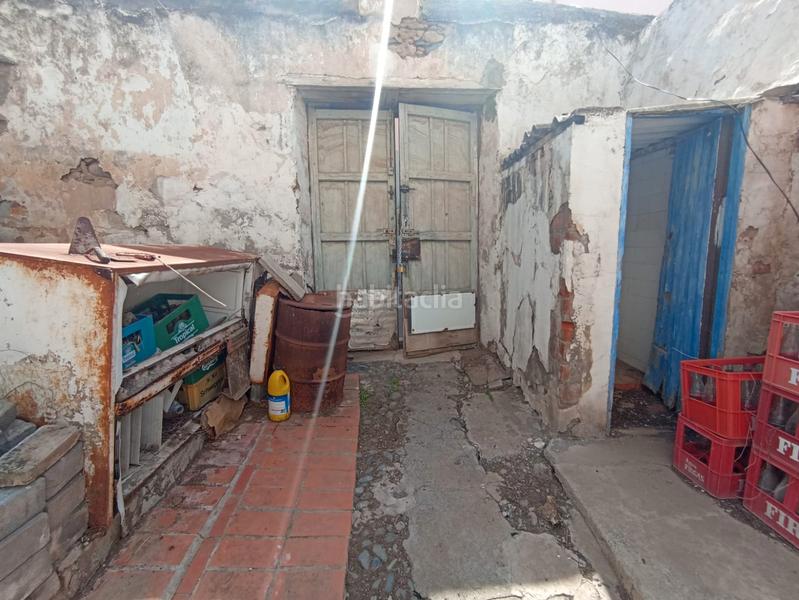 Foto 7c178bf4-49c8-4a7f-8987-07102c7da073. Casa adosada casa antigua en plaza peatonal en San Gregorio Telde