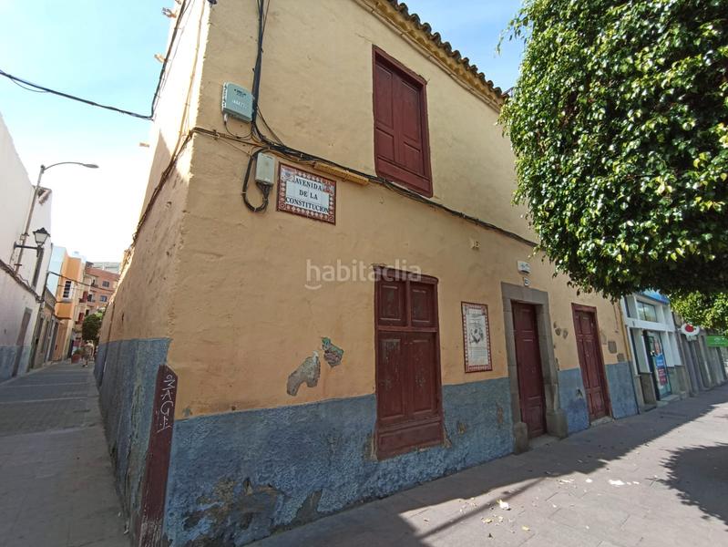 Foto 912919ee-0830-4923-8aab-ffca23d48d31. Casa adosada casa antigua en plaza peatonal en San Gregorio Telde