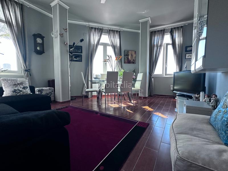 Foto 2a6dff2f-c3b0-45db-8e08-b2048ae32469. Pis a Santa Catalina - Canteras Palmas de Gran Canaria (Las)