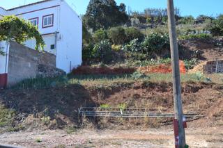 Terreno residencial en Calle las laderas del rincón 17. Solar urbano en teror