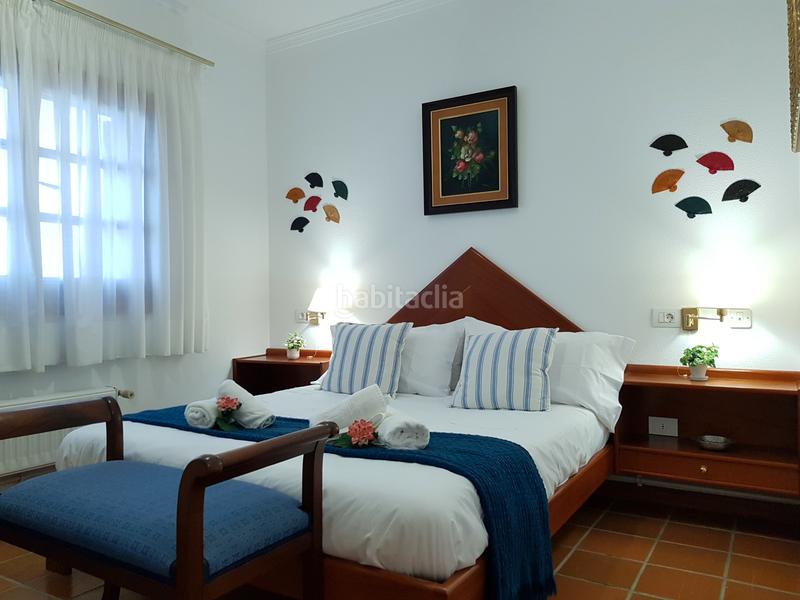Foto 1ce15e27-b333-49a4-b79a-03d3e59a60eb. Chalet exclusiva villa con encanto canario y vistas al atlántico en Santa Brígida