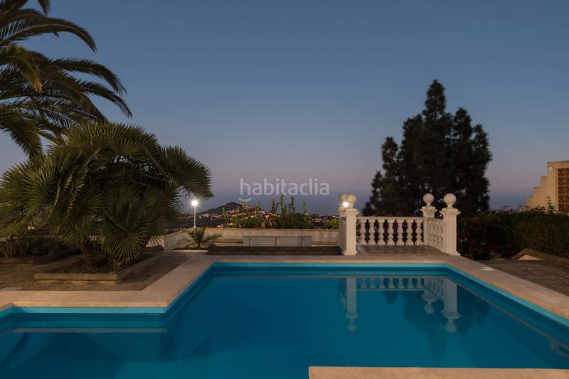 Foto 33c206cf-a1fc-4f98-90ae-091f9a653939. Chalet exclusiva villa con encanto canario y vistas al atlántico en Santa Brígida