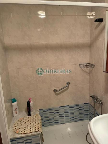 Foto 0a9d4a51-a42f-4084-8acf-907083607bf7. Duplex with heating parking in Posío Ourense