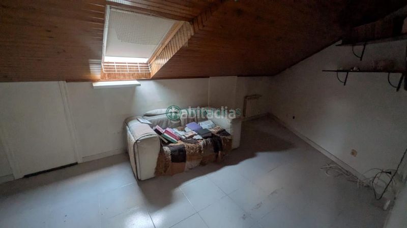 Foto 3d0bd8a8-ffd9-49ff-b357-13b9c0a9fcae. Flat with heating in Casco Viejo Ourense