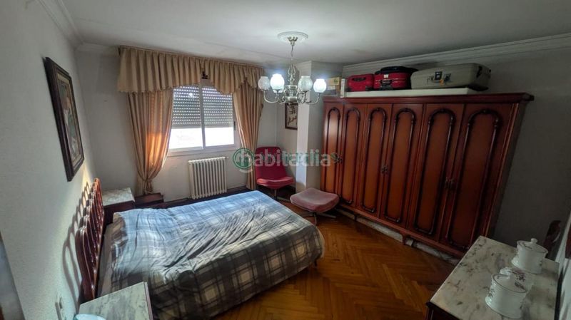 Foto 7c47c1bf-0b41-467c-8399-5b7db8e491f2. Flat with heating in Casco Viejo Ourense