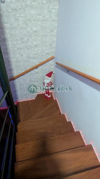 Foto e726c072-e71b-485e-87b2-f6ffc6779dfc. Casa adosada en Peroxa (A)