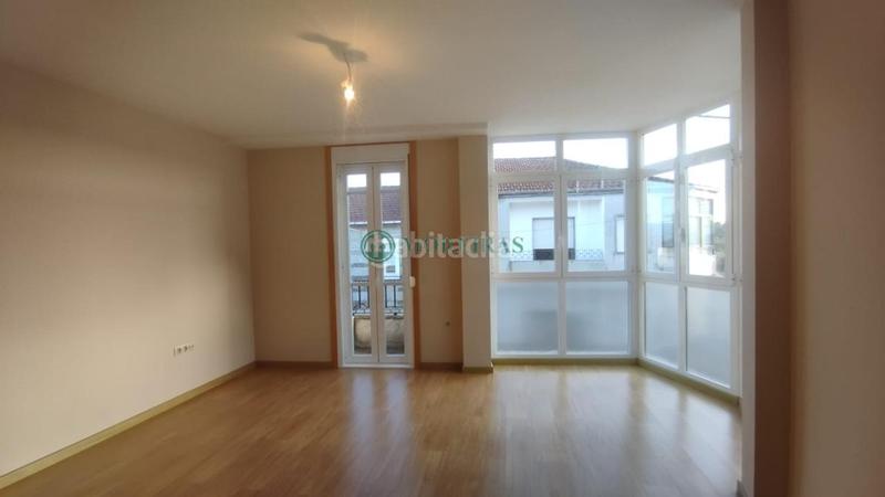 Foto 2fa83778-fd5a-43b2-b17d-02351ea72454. Casa en Toén