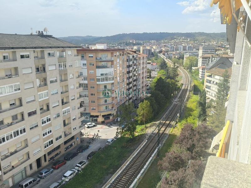 Foto 38ab84fb-7173-432d-8329-c0d256473239. Pis amb calefacció aparcament a Universidad Ourense