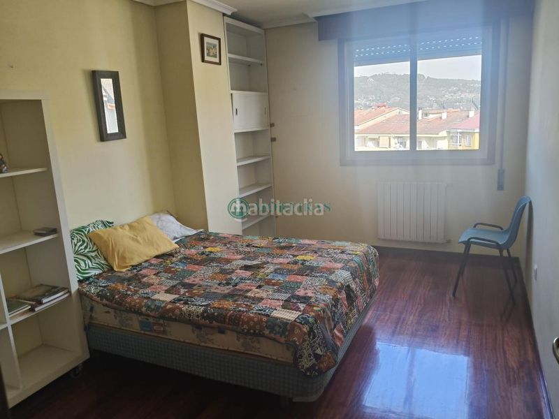 Foto 538196cb-9af8-4a6f-be8a-e8a15474ef1c. Pis amb calefacció aparcament a Universidad Ourense