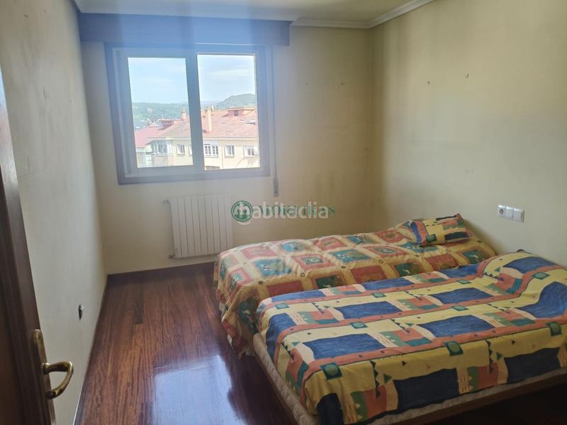 Foto 9346ee85-418c-4c5d-97f2-d6551a08fedb. Pis amb calefacció aparcament a Universidad Ourense