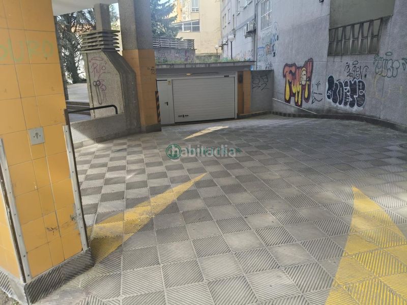 Foto a6afcc05-f1be-4884-822a-30b2ef2d62cc. Pis amb calefacció aparcament a Universidad Ourense