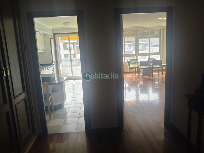 Foto e6ad1e6d-5e79-45db-b3a5-ff50fda69a5c. Pis amb calefacció aparcament a Universidad Ourense