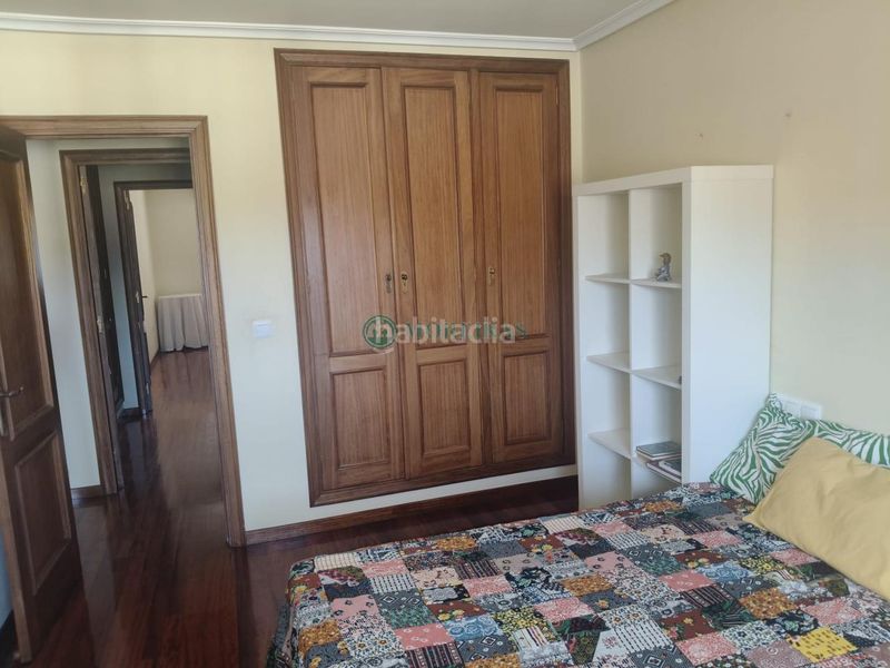 Foto f4c650d8-d45a-4085-a636-f581b12a68f6. Pis amb calefacció aparcament a Universidad Ourense