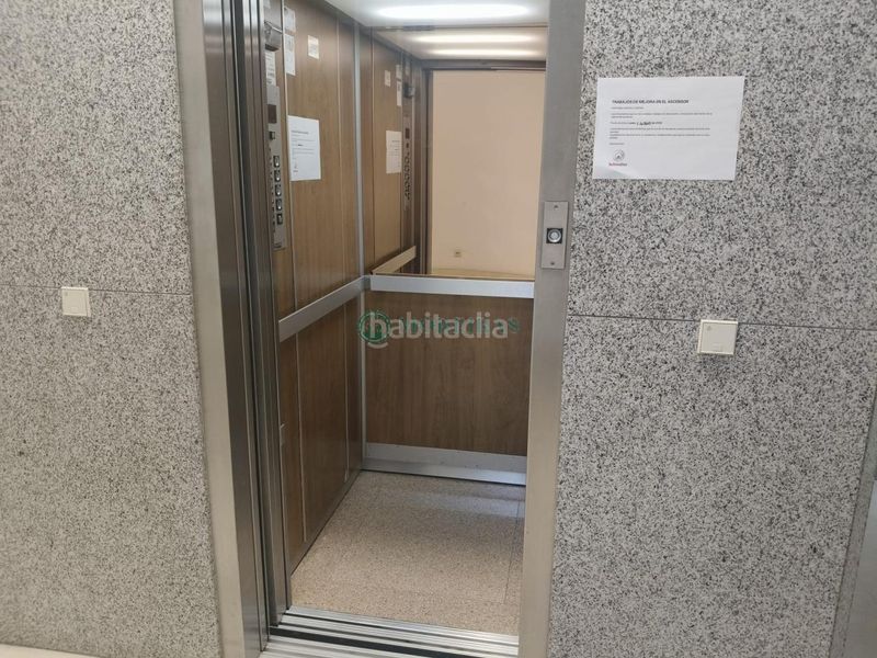 Foto f88c2fd8-4964-4d6d-8196-c42cd89816ea. Pis amb calefacció aparcament a Universidad Ourense