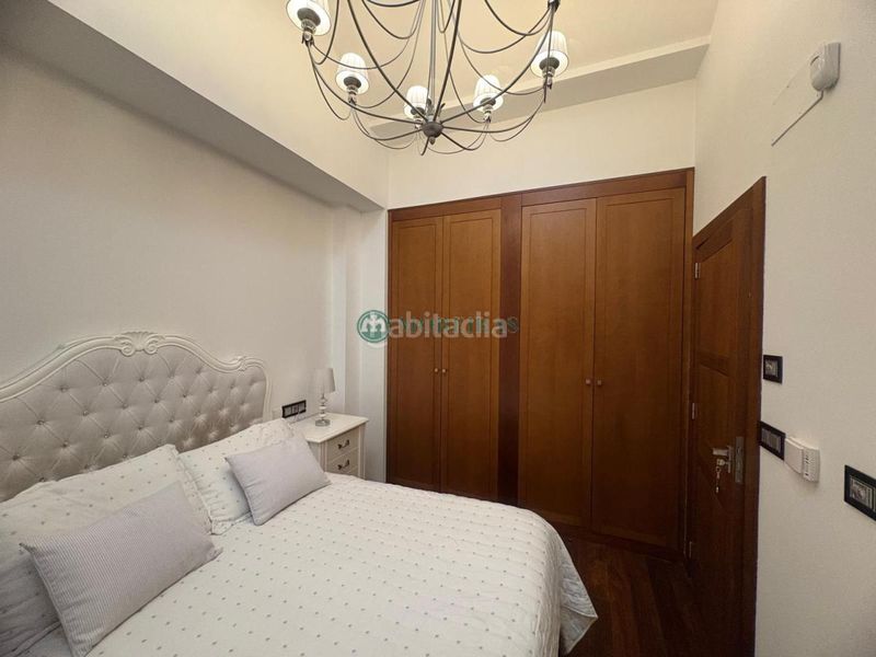 Foto 6f3d9250-eefd-4067-ae20-27c691878895. Àtic amb calefacció aparcament a Casco Viejo Ourense