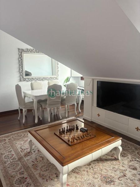 Foto 78575ccd-9e07-429c-8427-4da55b36a1a1. Piso en Casco Viejo Ourense