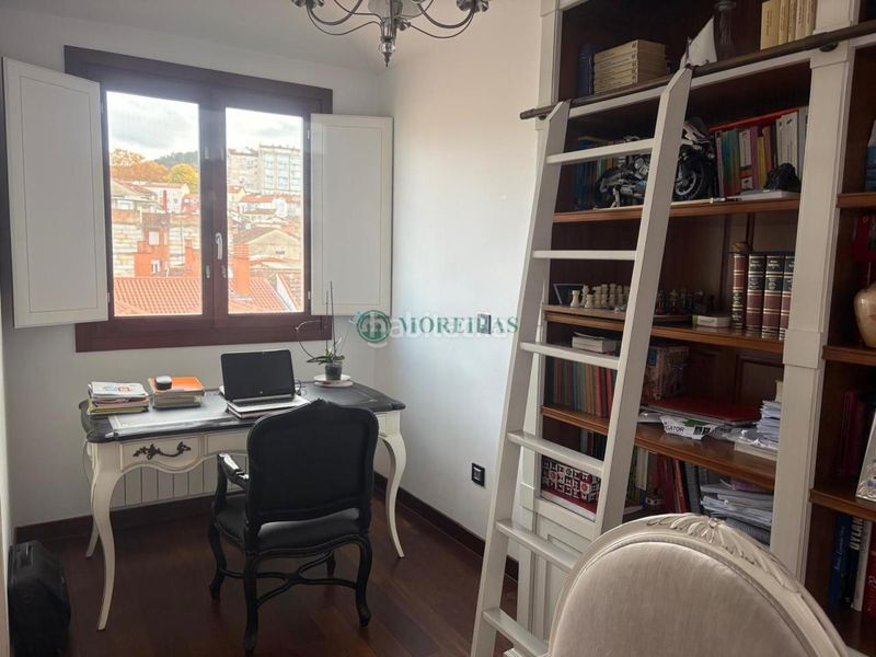 Foto f31e1dc7-7f6c-4236-bebe-a50de5d8e40b. Piso en Casco Viejo Ourense