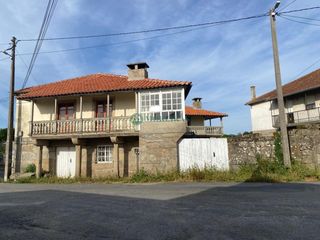 Haus in Paderne de Allariz