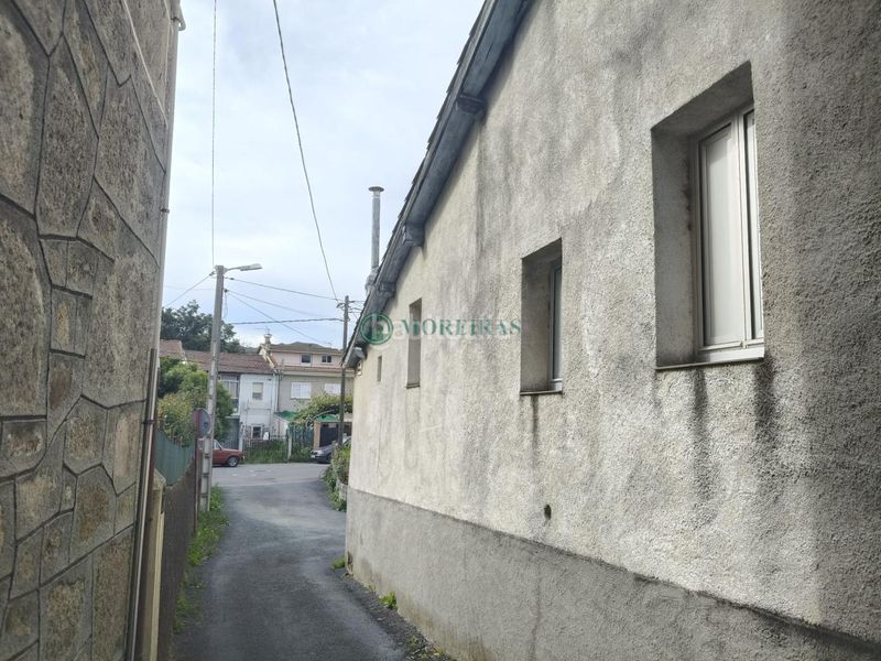 Foto 305d8c9e-0b2d-4a26-ba3a-17b27d61b65a. Casa amb calefacció a Ventiun Ourense