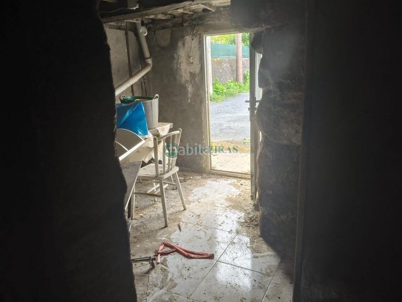Foto 708c786c-18d1-4d48-9812-98044b8e2d08. Casa amb calefacció a Ventiun Ourense