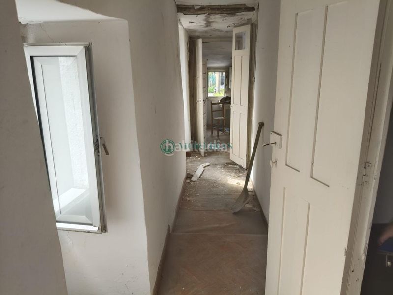 Foto 96856971-68d0-4eb0-9a8f-de2d54738a1d. Casa amb calefacció a Ventiun Ourense