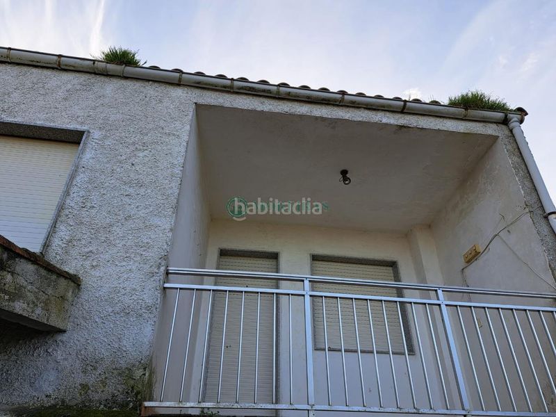 Foto ecb7b550-68a5-4da8-9bdf-515d5ed9a27e. Casa amb aparcament a Barbadás