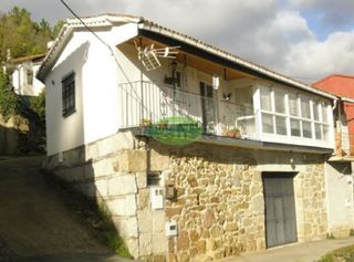Maison à Cenlle