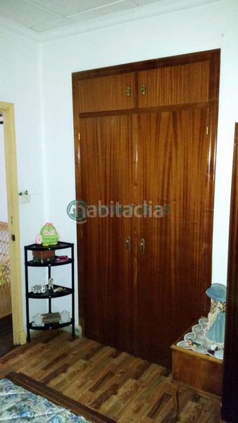 Foto f4bddd77-7814-4370-9785-633b171d39b4. Pis amb calefacció aparcament a Ventiun Ourense