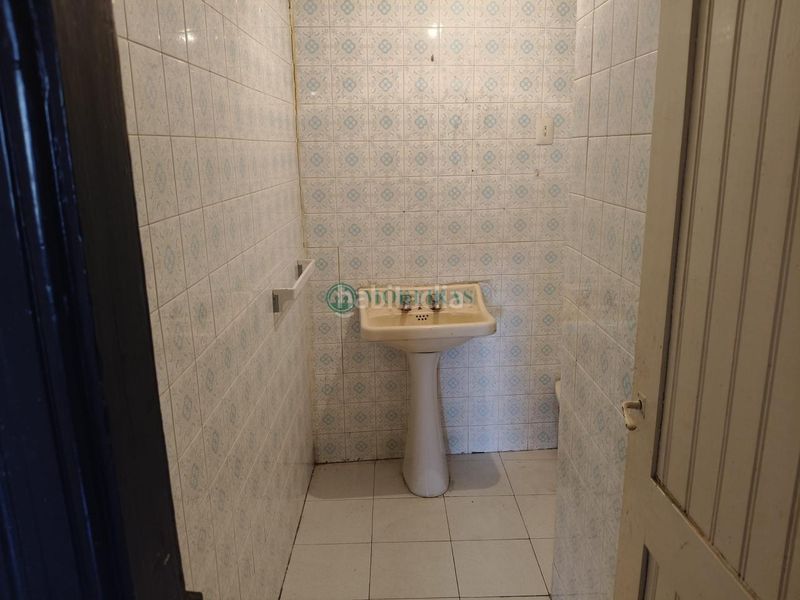 Foto ce55f34a-1d85-4e04-8dc8-5e1159b2e665. Casa amb calefacció a Barbadás