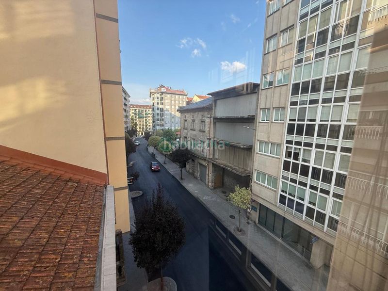 Foto e568fd13-6272-44f1-8800-3c604d14ce22. Piso en Centro Ourense
