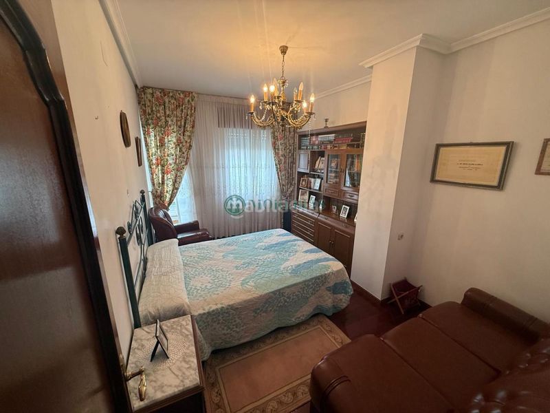 Foto 228c9786-3533-4509-ae29-674ddc71894e. Chalet en San Rosendo Ourense